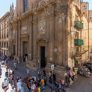 Four Luxury Palermo